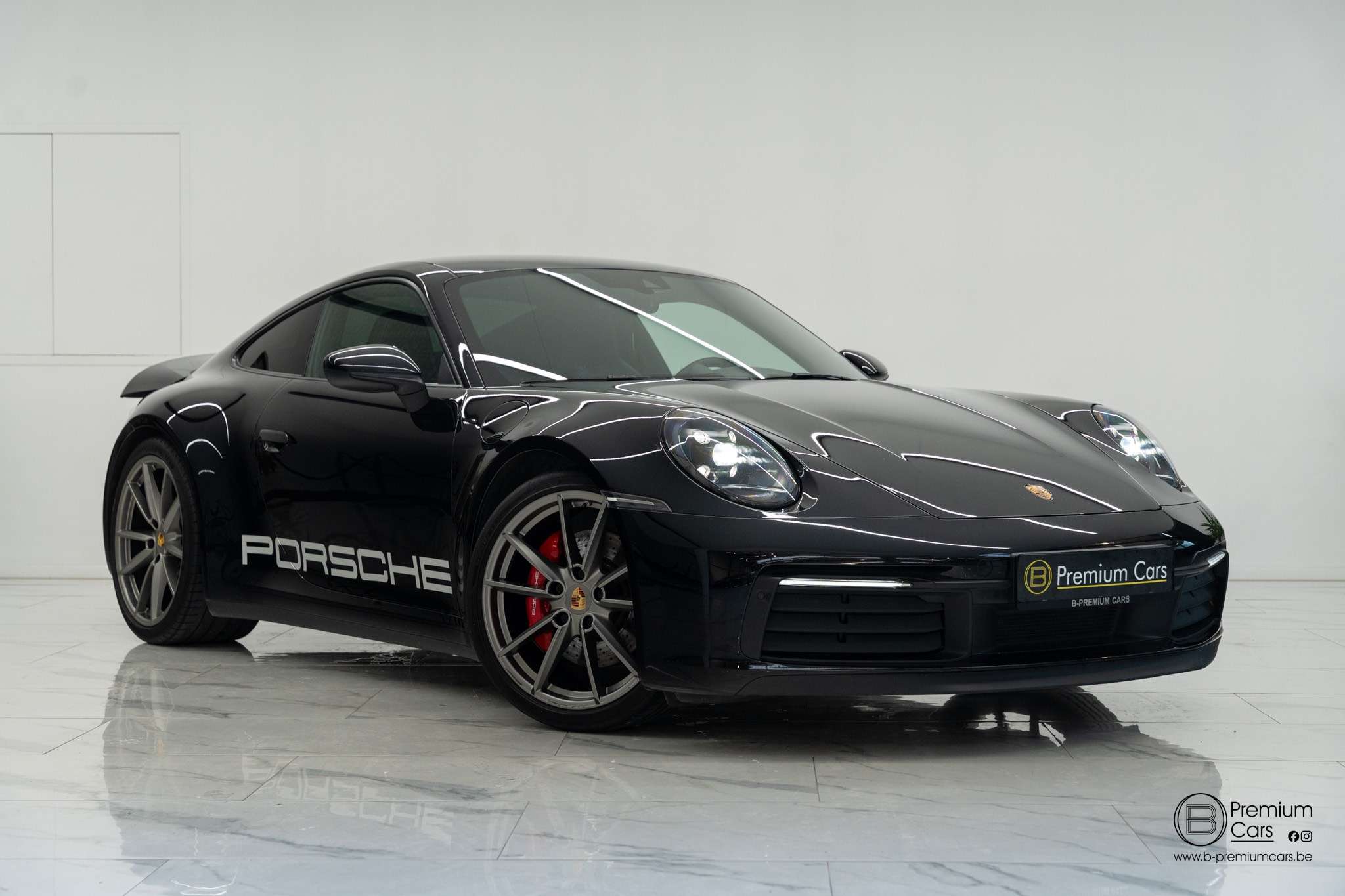 Porsche 911 992 Carrera S! Sportuitlaat! Spoiler! Camera!