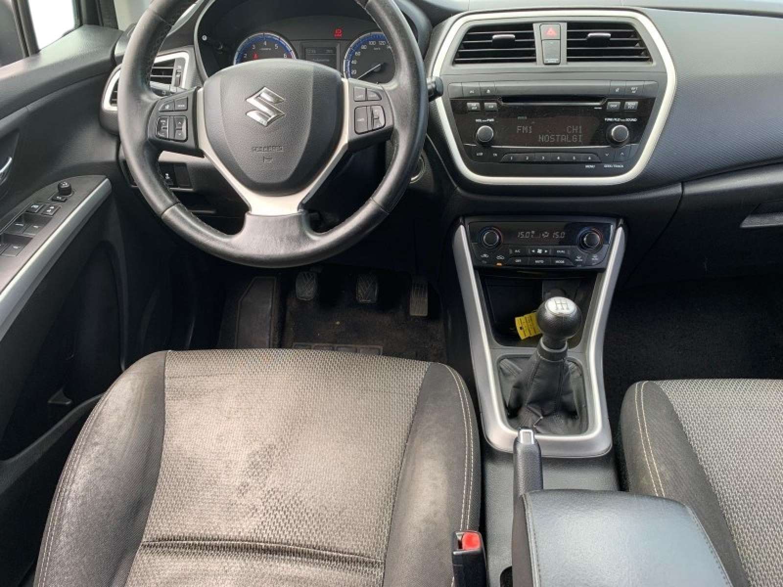 Suzuki SX4 MARCHAND OU EXPORT