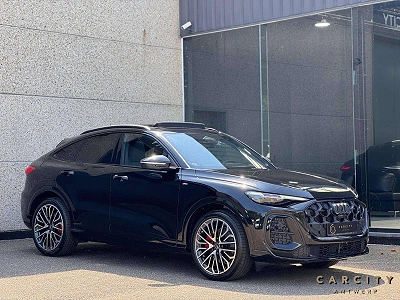 Audi Q5 Q5 Sportback 2.0 TDi Quattro S line 2026 | MASSAGE | LUCHTVERING | PANO | HUD | OLED | PASSAGIERSCHERM | B&O |