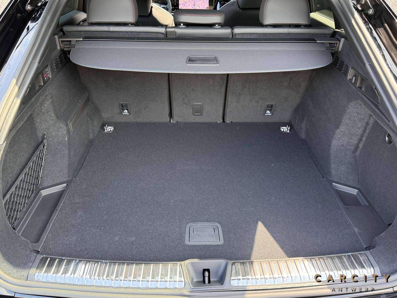 Audi Q5 Q5 Sportback 2.0 TDi Quattro S line 2026 | MASSAGE | LUCHTVERING | PANO | HUD | OLED | PASSAGIERSCHERM | B&O |
