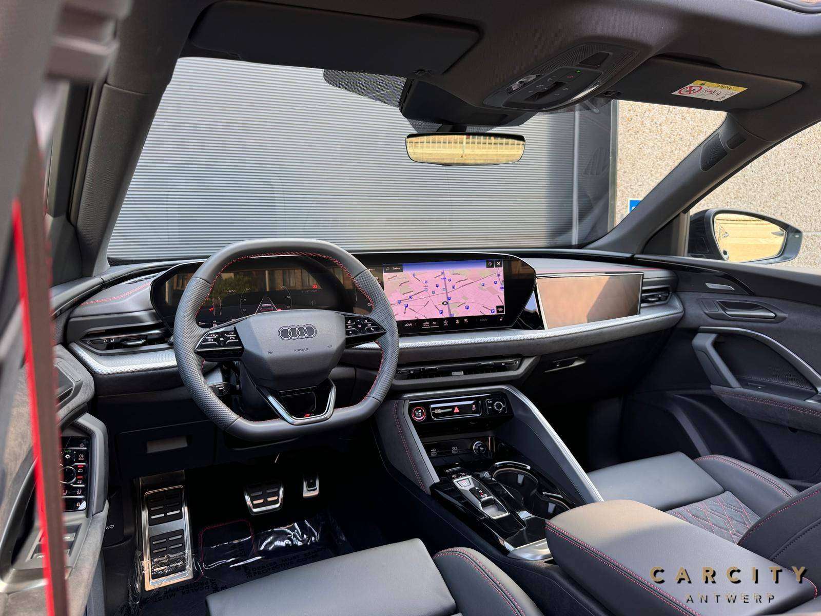 Audi Q5 Q5 Sportback 2.0 TDi Quattro S line 2026 | MASSAGE | LUCHTVERING | PANO | HUD | OLED | PASSAGIERSCHERM | B&O |