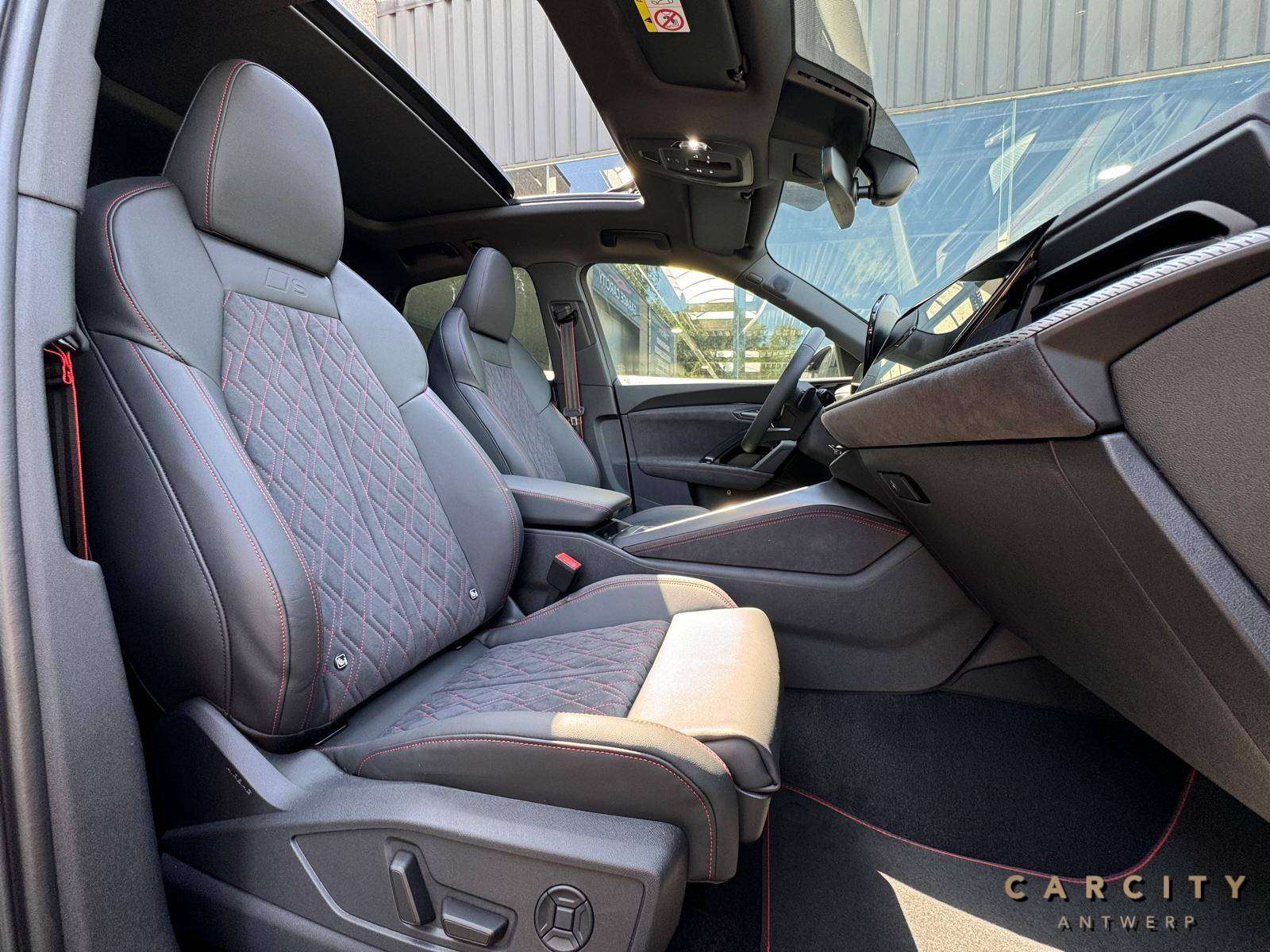 Audi Q5 Q5 Sportback 2.0 TDi Quattro S line 2026 | MASSAGE | LUCHTVERING | PANO | HUD | OLED | PASSAGIERSCHERM | B&O |