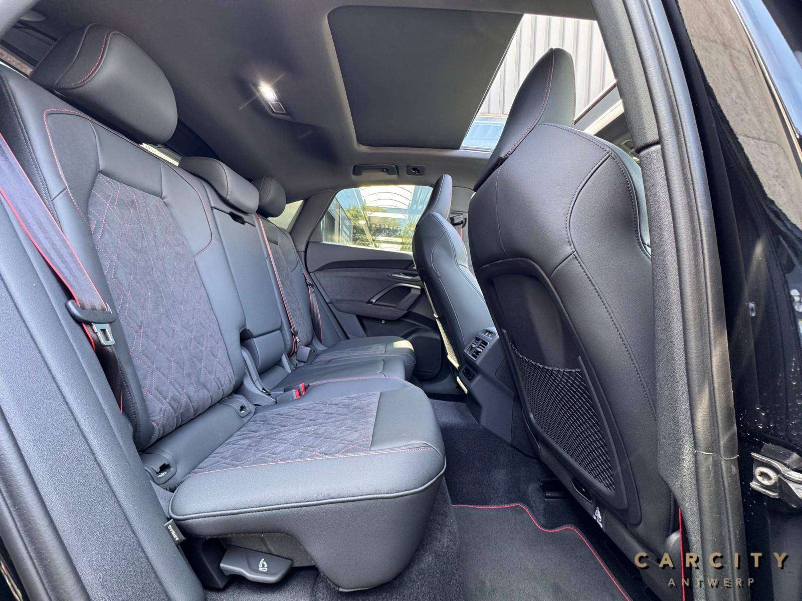 Audi Q5 Q5 Sportback 2.0 TDi Quattro S line 2026 | MASSAGE | LUCHTVERING | PANO | HUD | OLED | PASSAGIERSCHERM | B&O |