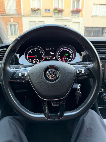 Volkswagen Golf VII SW 1.6 TDI 110 BLUEMOTION TECHNOLOGY CARAT DSG7