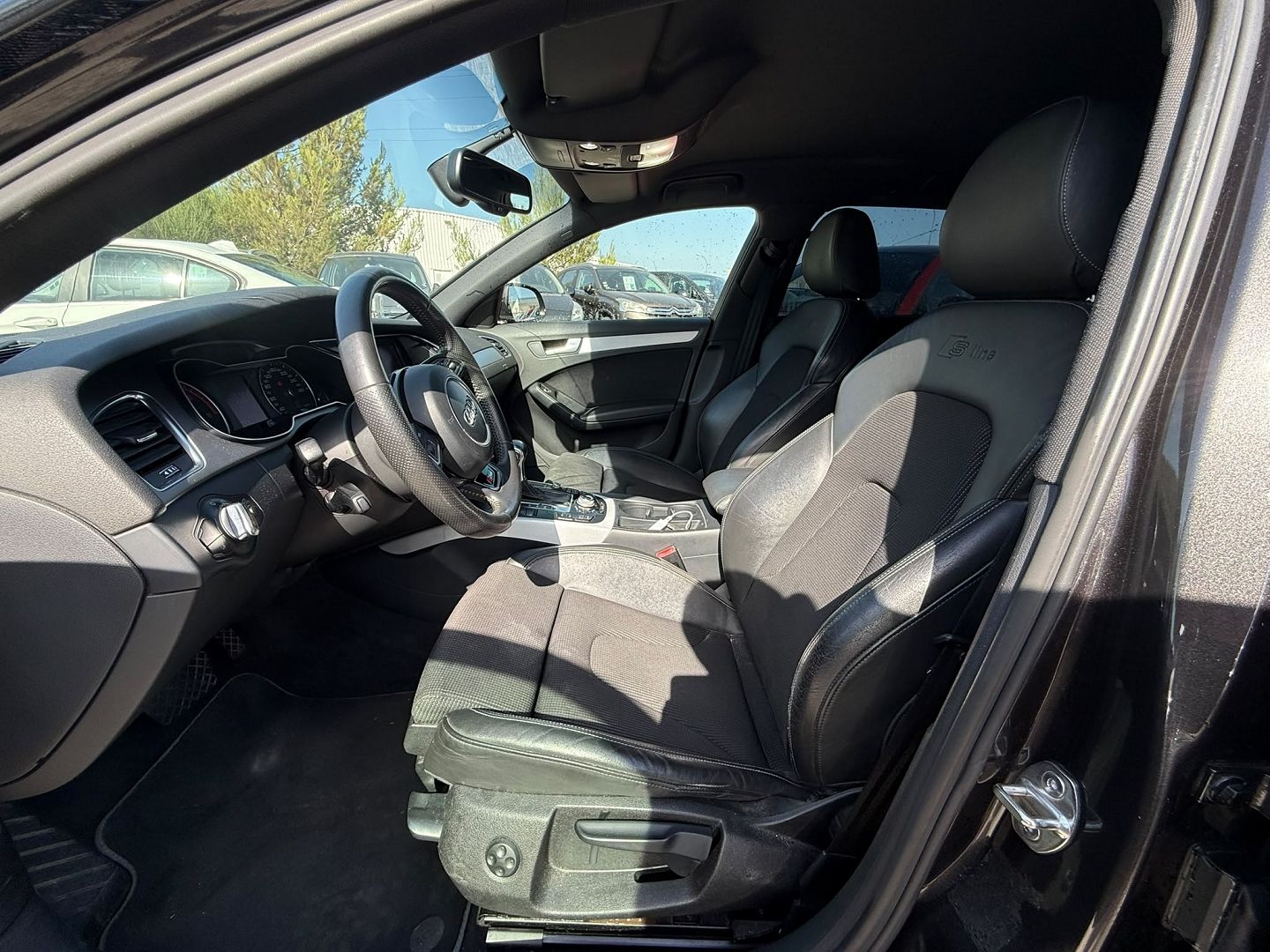 Audi A4 AVANT 2.0 TDI 177CH DPF AMBITION LUXE MULTITRONIC