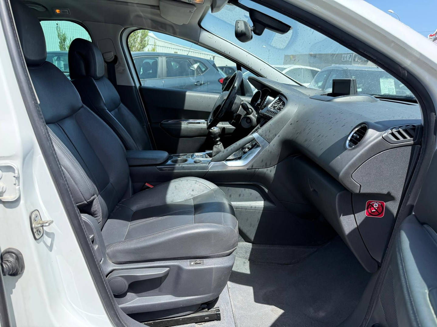 Peugeot 3008 HYBRID4 2.0 E-HDI FAP ETG6 + ELECTRIC 37CH