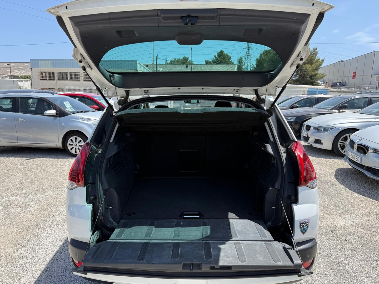 Peugeot 3008 HYBRID4 2.0 E-HDI FAP ETG6 + ELECTRIC 37CH