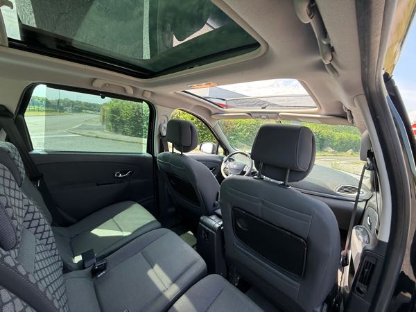 Renault Scenic III 1.5 DCI 110