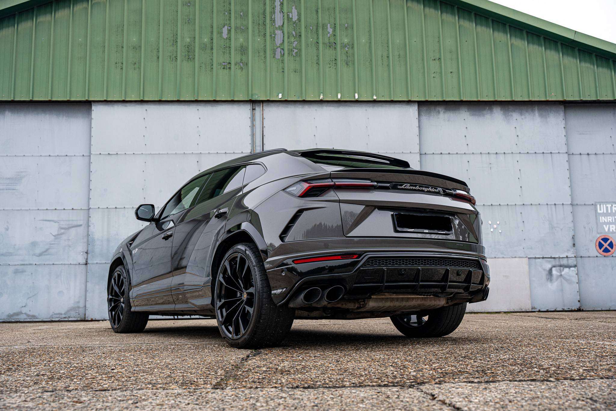 Lamborghini Urus 4.0 V8 B&0 Massage Pano Grigio Keres