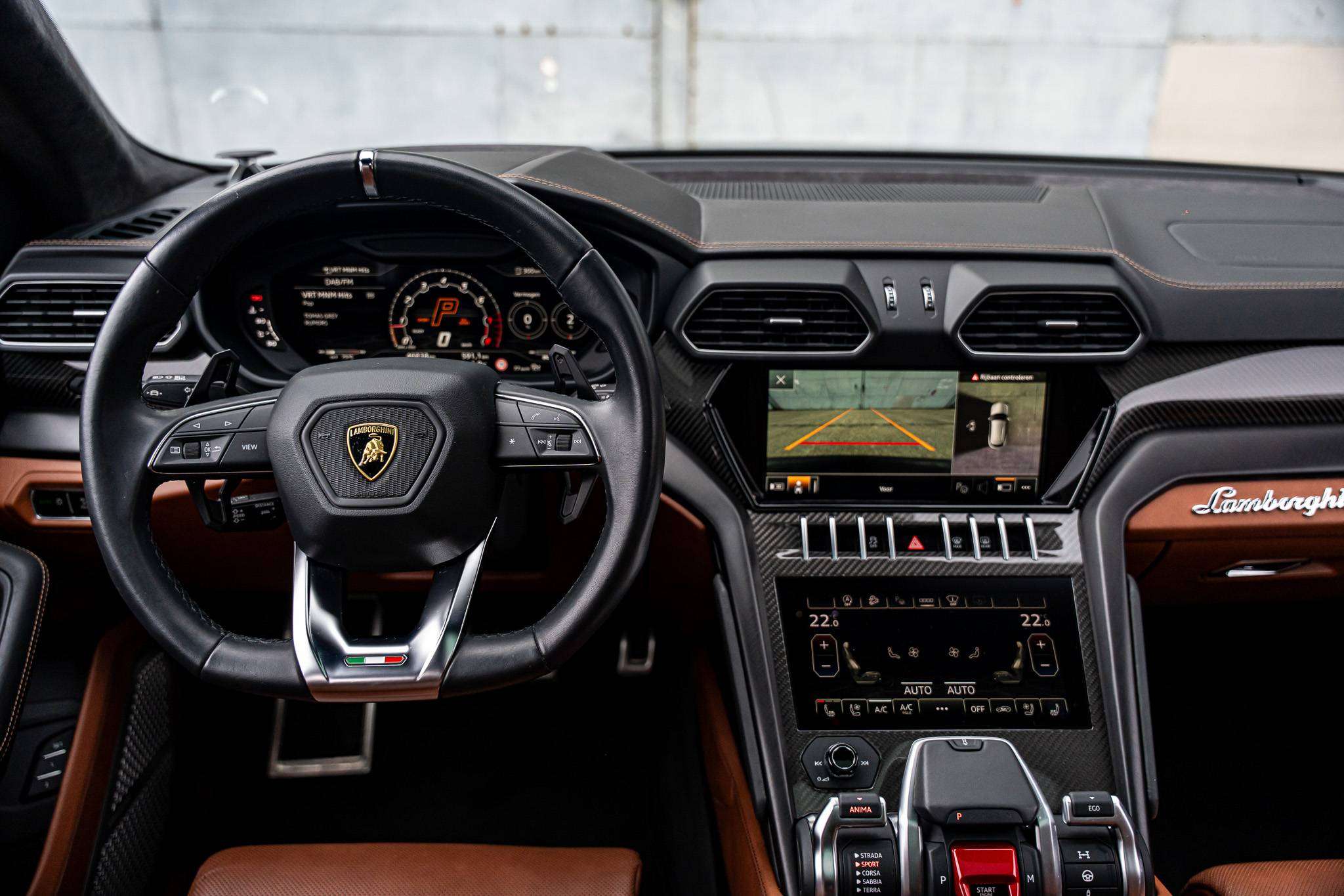 Lamborghini Urus 4.0 V8 B&0 Massage Pano Grigio Keres