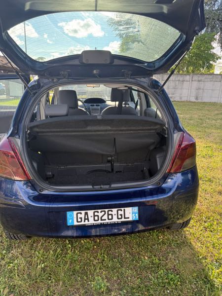 Toyota Yaris III (3) 90 D-4D DYNAMIC 5P