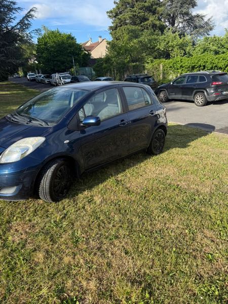 Toyota Yaris III (3) 90 D-4D DYNAMIC 5P