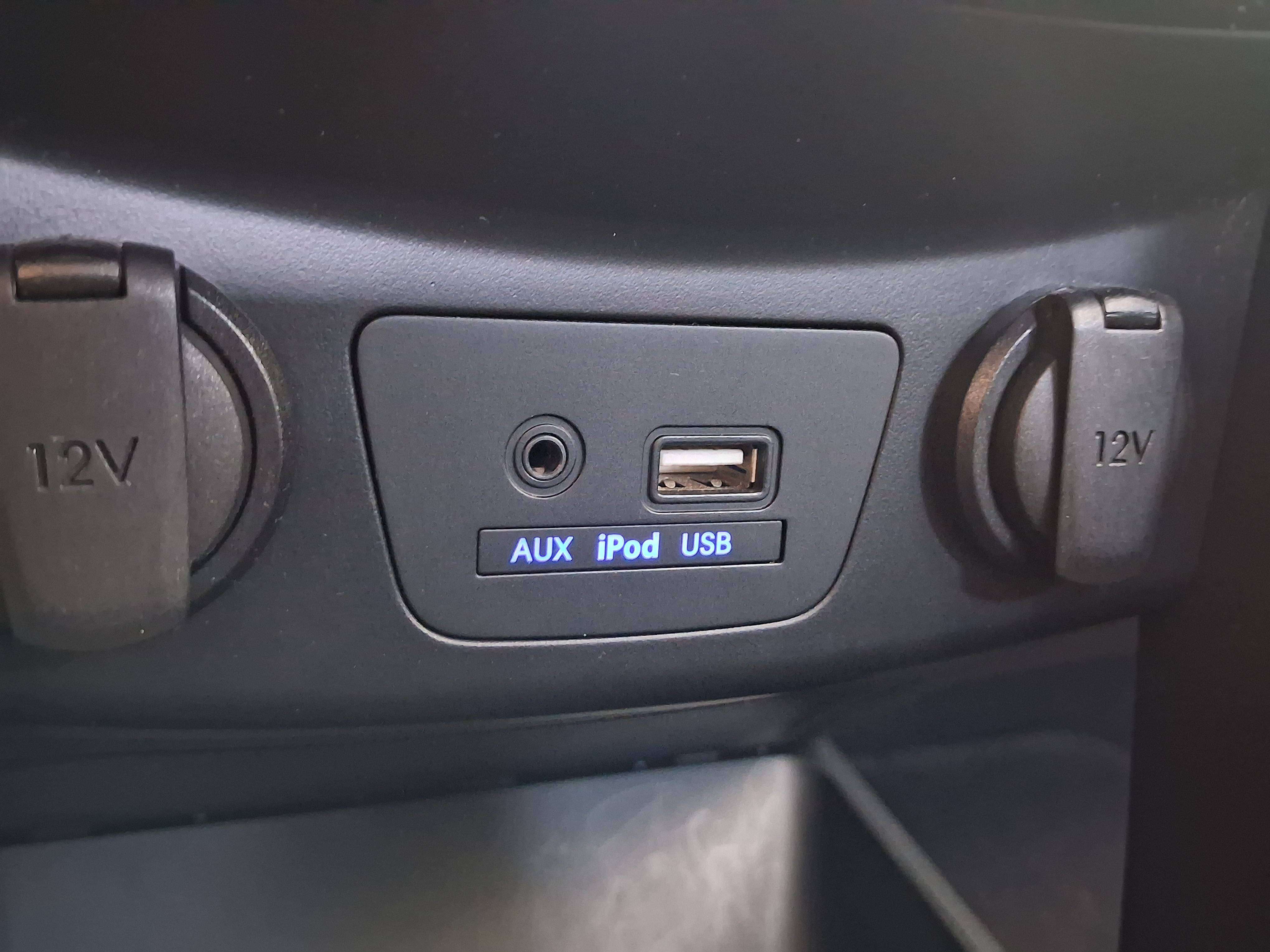 Hyundai i30 i30 SW 1.6 CRDi Cool ISG/ATTELAGE/CLIM/USB/BLUETOOTH/GARANTIE