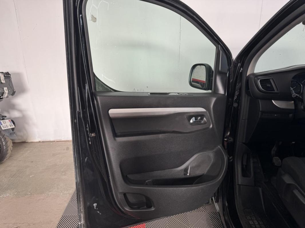 Peugeot Traveller Standard 1.5 BlueHDi - 120 S&S Business PHASE 1 Camera de recul Porte motorisé