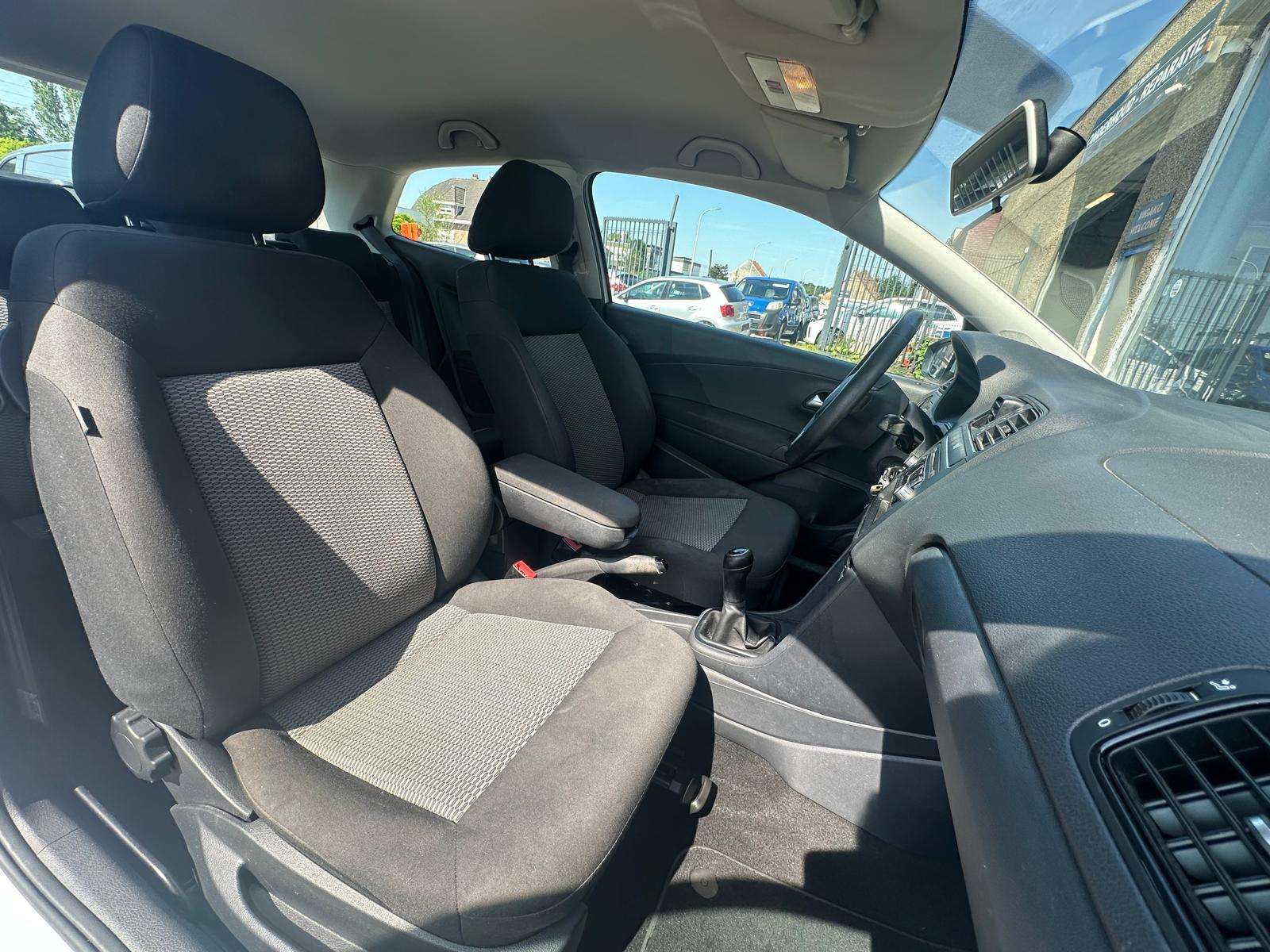 Volkswagen Polo 1.2i / RADIO / AIRCO / MEDIA / VITRES ELECTR.