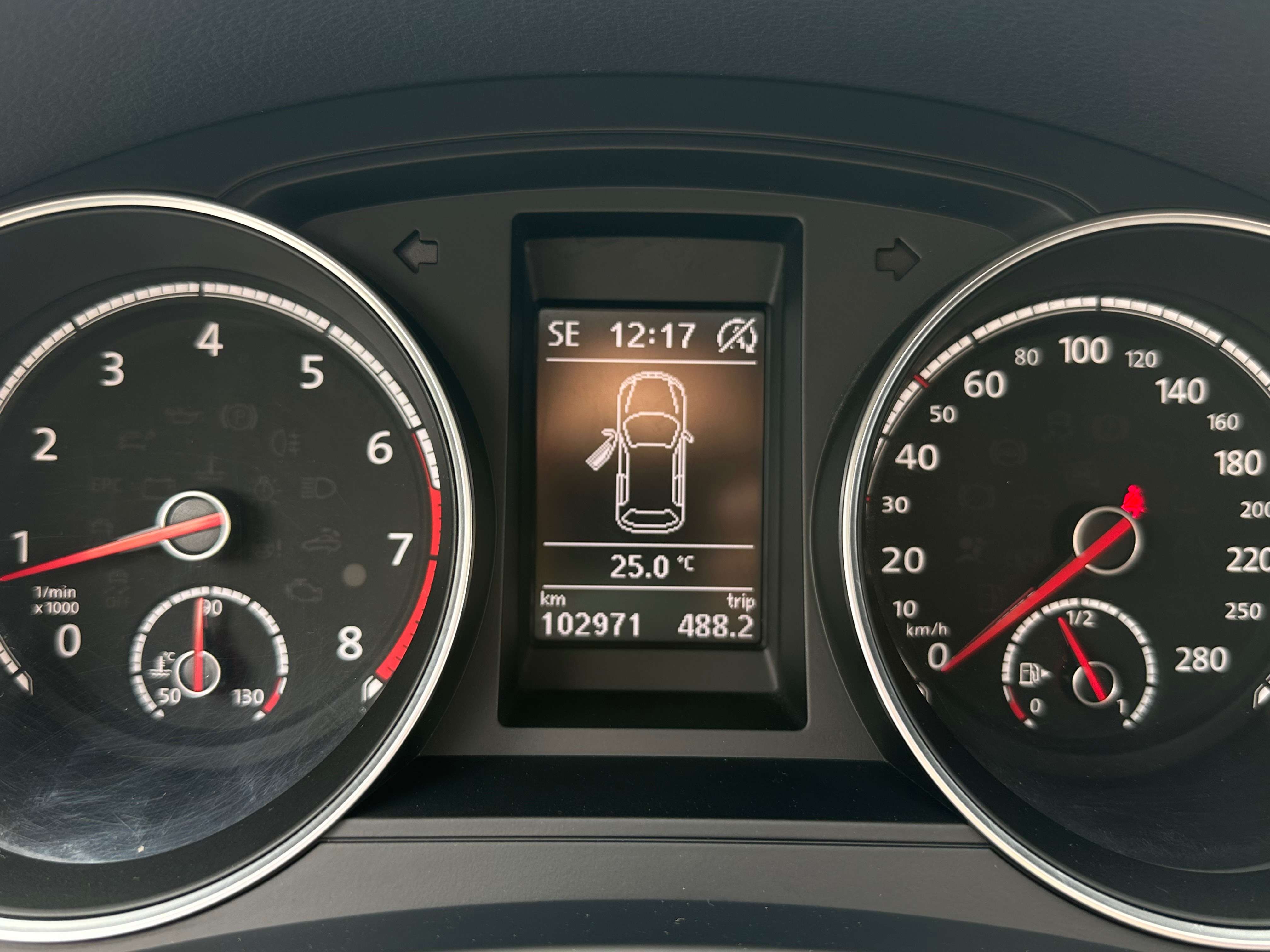 Volkswagen Scirocco 1,4 TSI*EURO 6*FACELIFT*CUIR*NAVI*CAMERA*SIEG CHAUFF*CARNET VW*NOUVEAUX PNEUS*GARANTIE