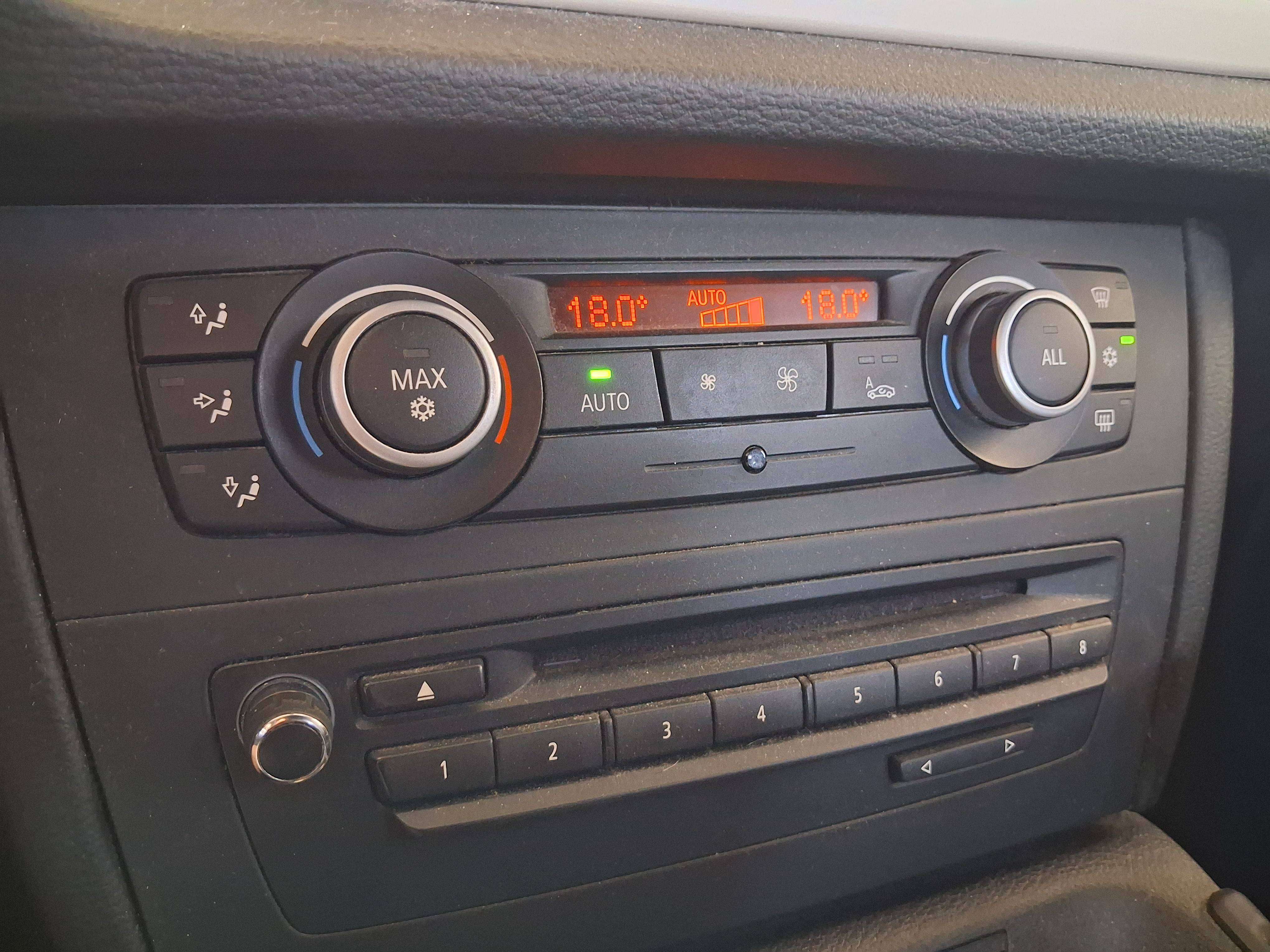 BMW X1 X1 2.0 d xDrive18 / EXPORT // MARCHAND // NO CONTROL / NO GARANTIE