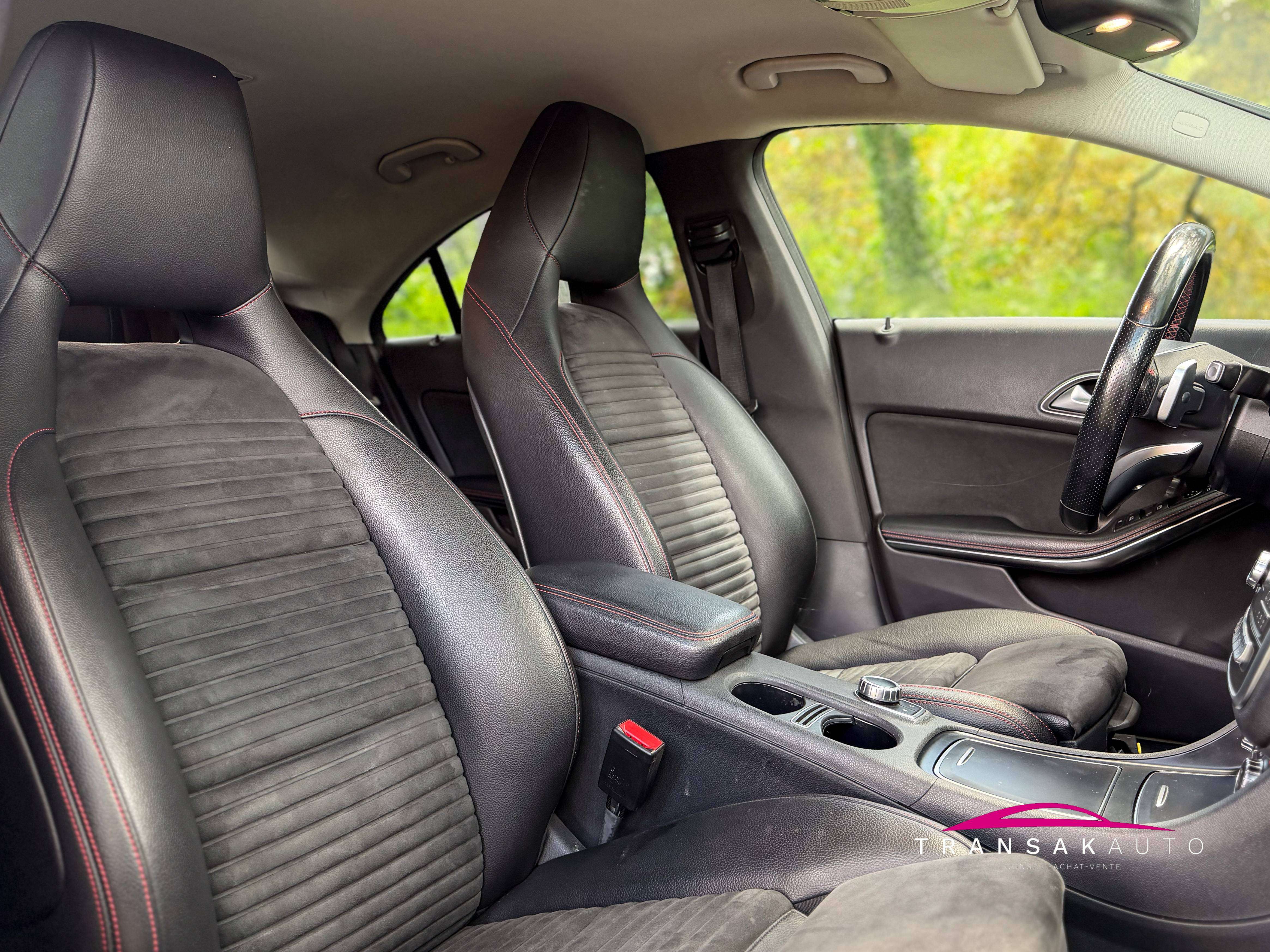 Mercedes-Benz CLA 200 200 d AMG Line 7G-DCT + Garantie 12 mois