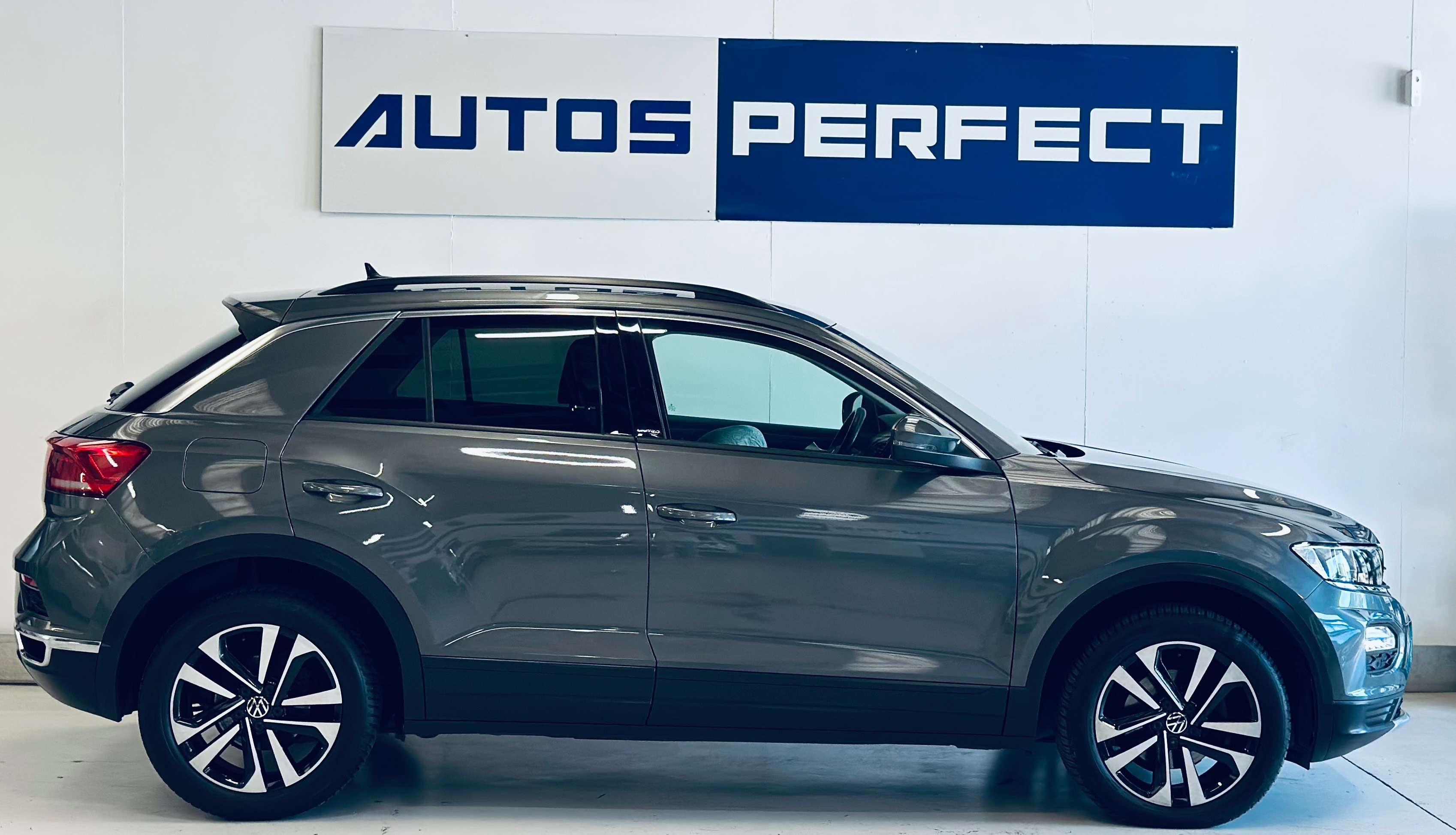 Volkswagen T-Roc 2.0TDi United PDC CARPLAY CLIM CRUISE ADAPTATIF JA17