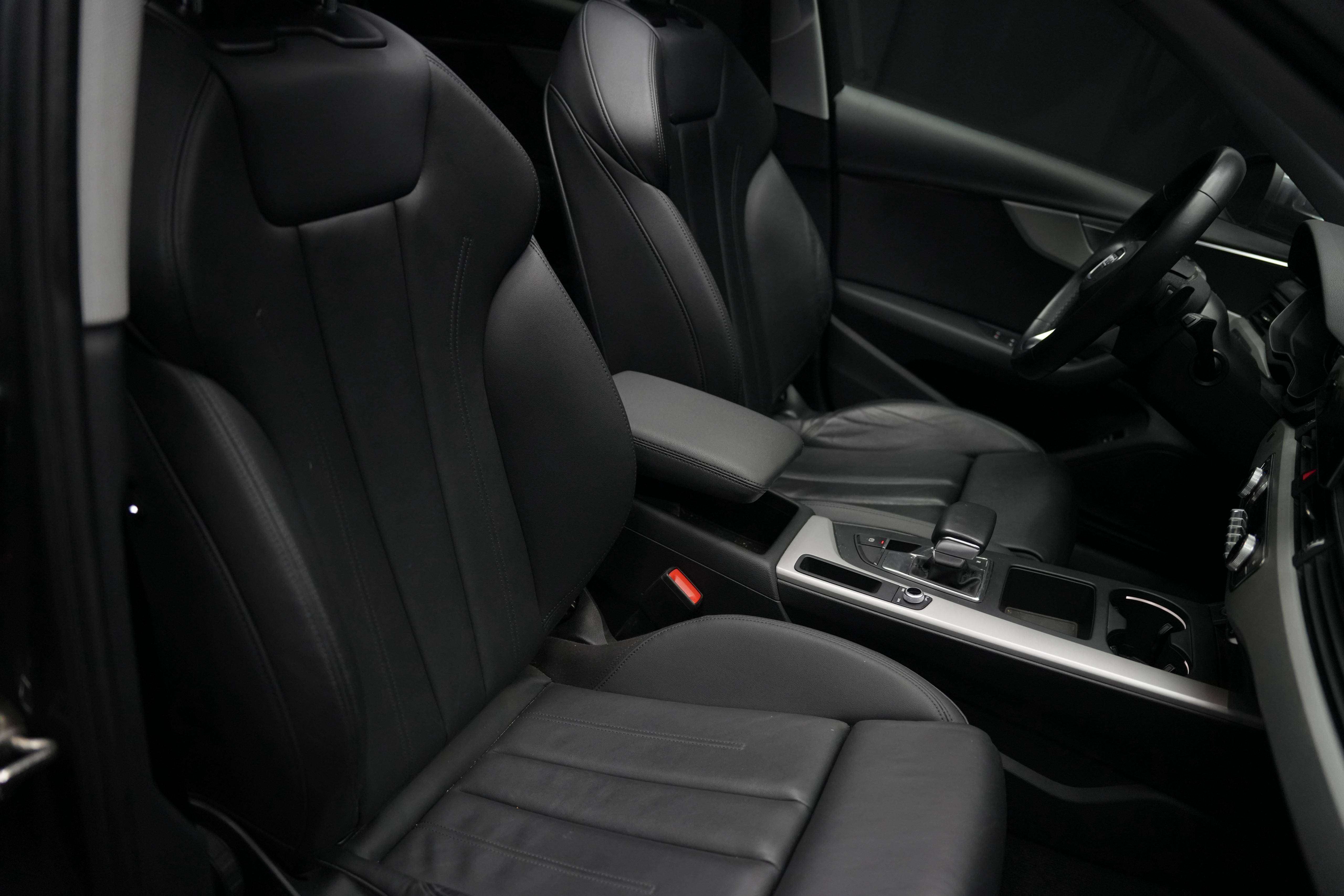 Audi A4 A4 Avant 35 TFSI Business Edition S line S tronic/GARANTIT 12 MOIS/PREMIER PROPRIETAIRE /TOIT OUVRANT