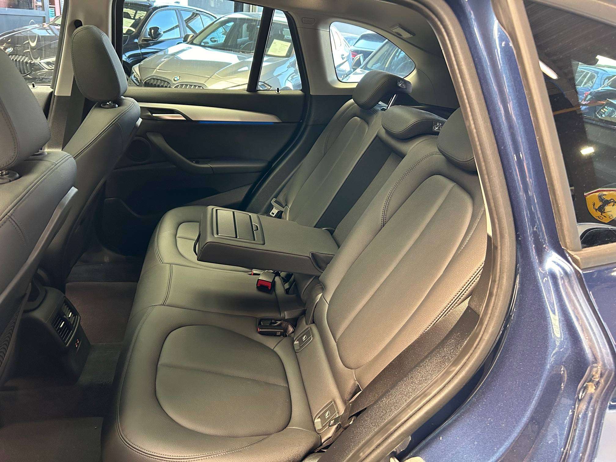 BMW X1 xDrive25e Pano/Led/Acc/Hud/Leder/GpsPro/Cam/Keyless *1j garantie*