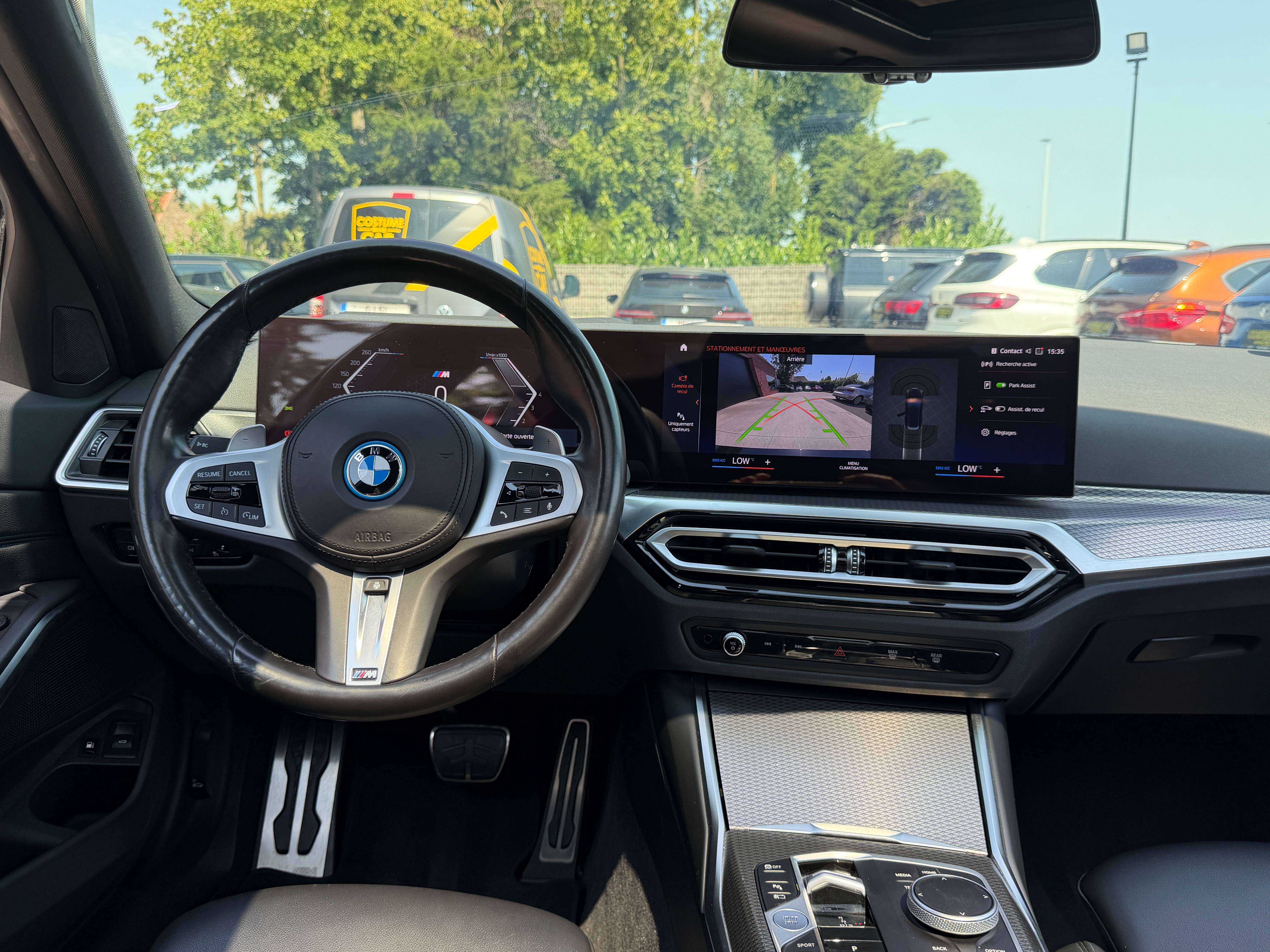 BMW 330 Pack M - Volant chauffant - Caméra - Toit ouvrant