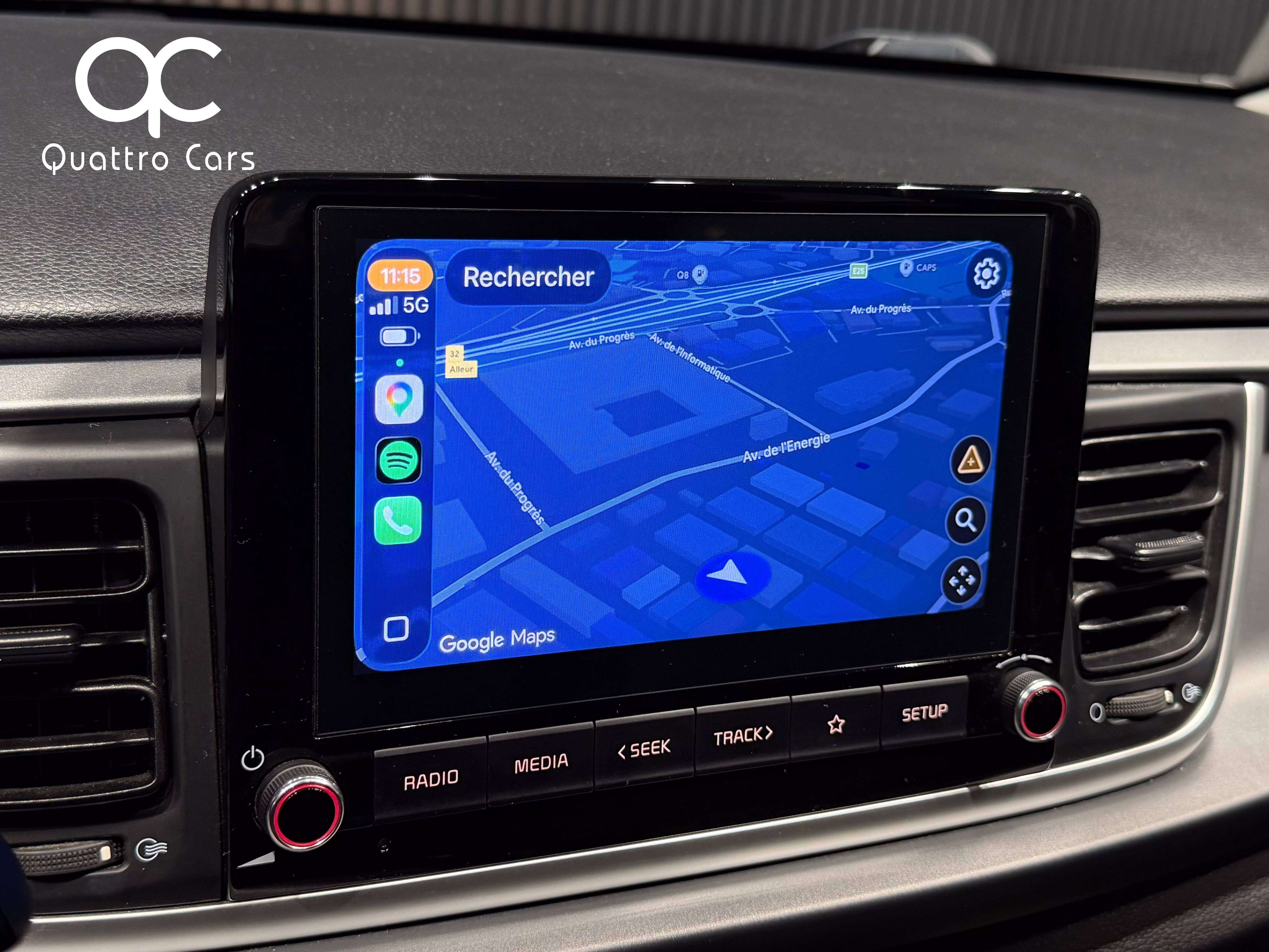 Kia Rio 1.2i / Car play / Camera / Clim / 1e Main