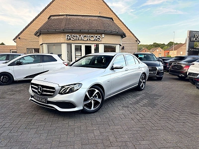 Mercedes-Benz E 200 E 200 Sport Line Full Led CarPlay Camera Carpass Ambiance Lights  (EU6d-TEMP)