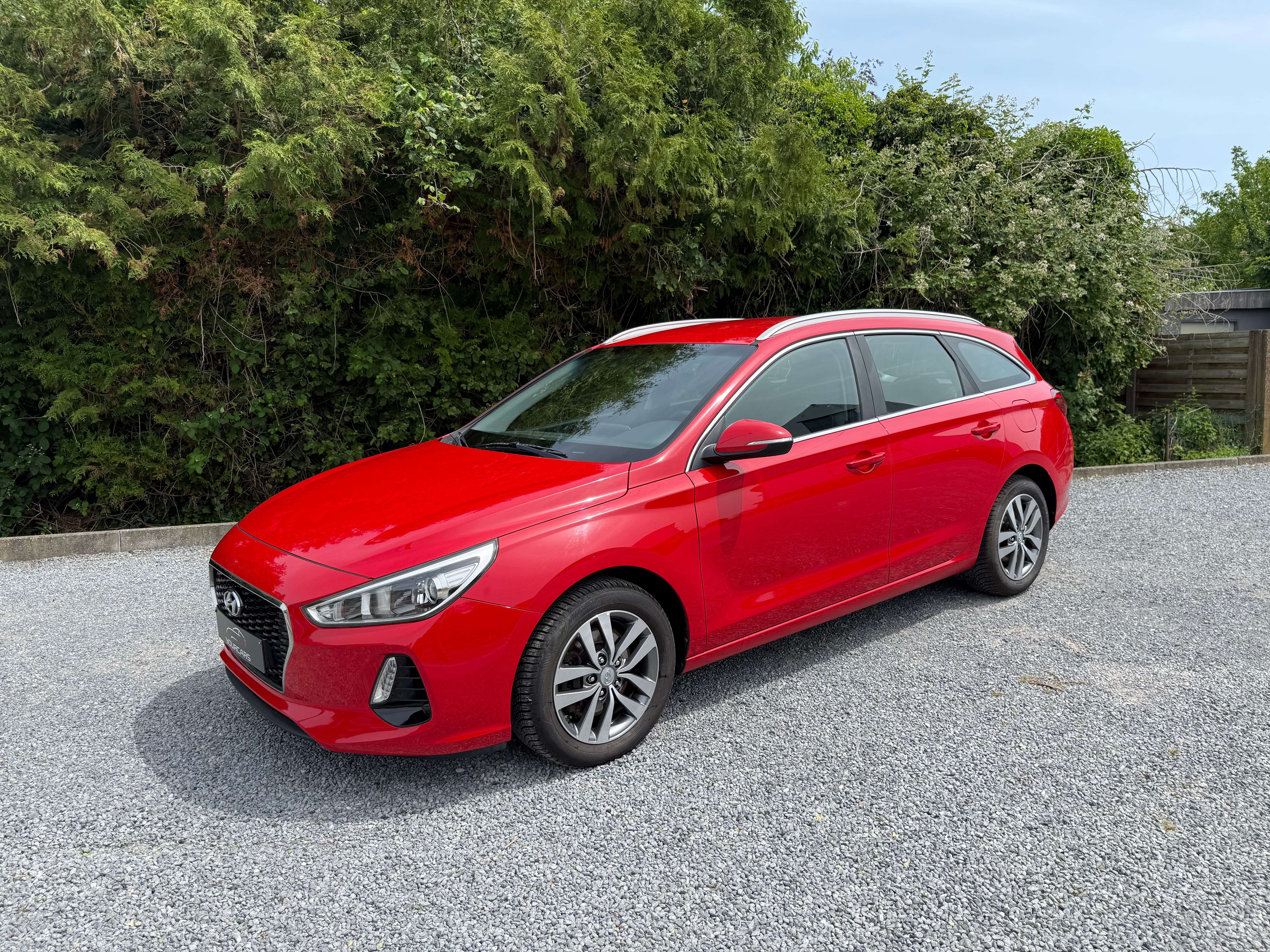 Hyundai i30 SW 1.6 CRDi * GPS * CAMERA * EURO 6