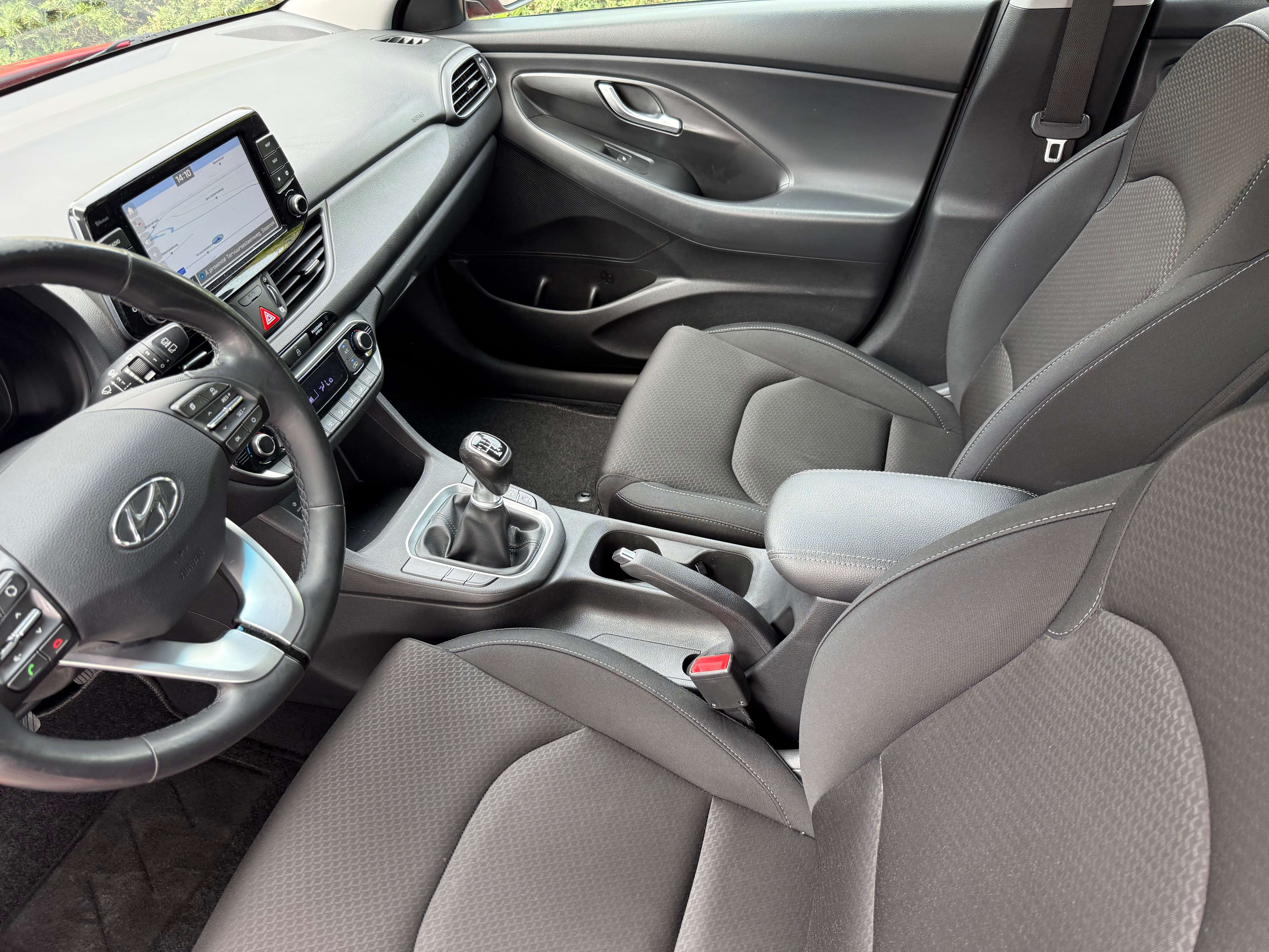Hyundai i30 SW 1.6 CRDi * GPS * CAMERA * EURO 6
