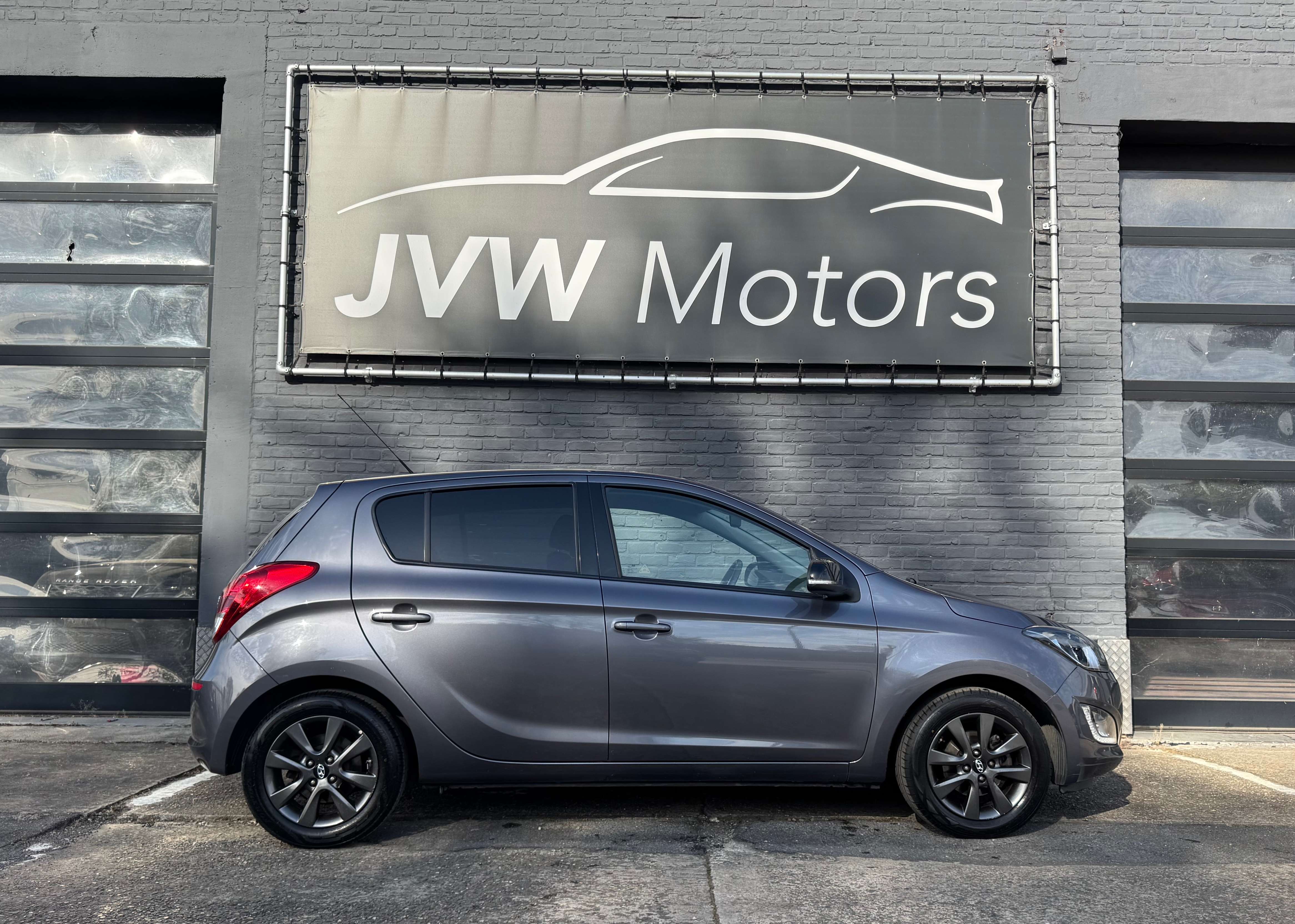 Hyundai i20 1.2i * 67Dkm * Cruise * Airco * Garantie