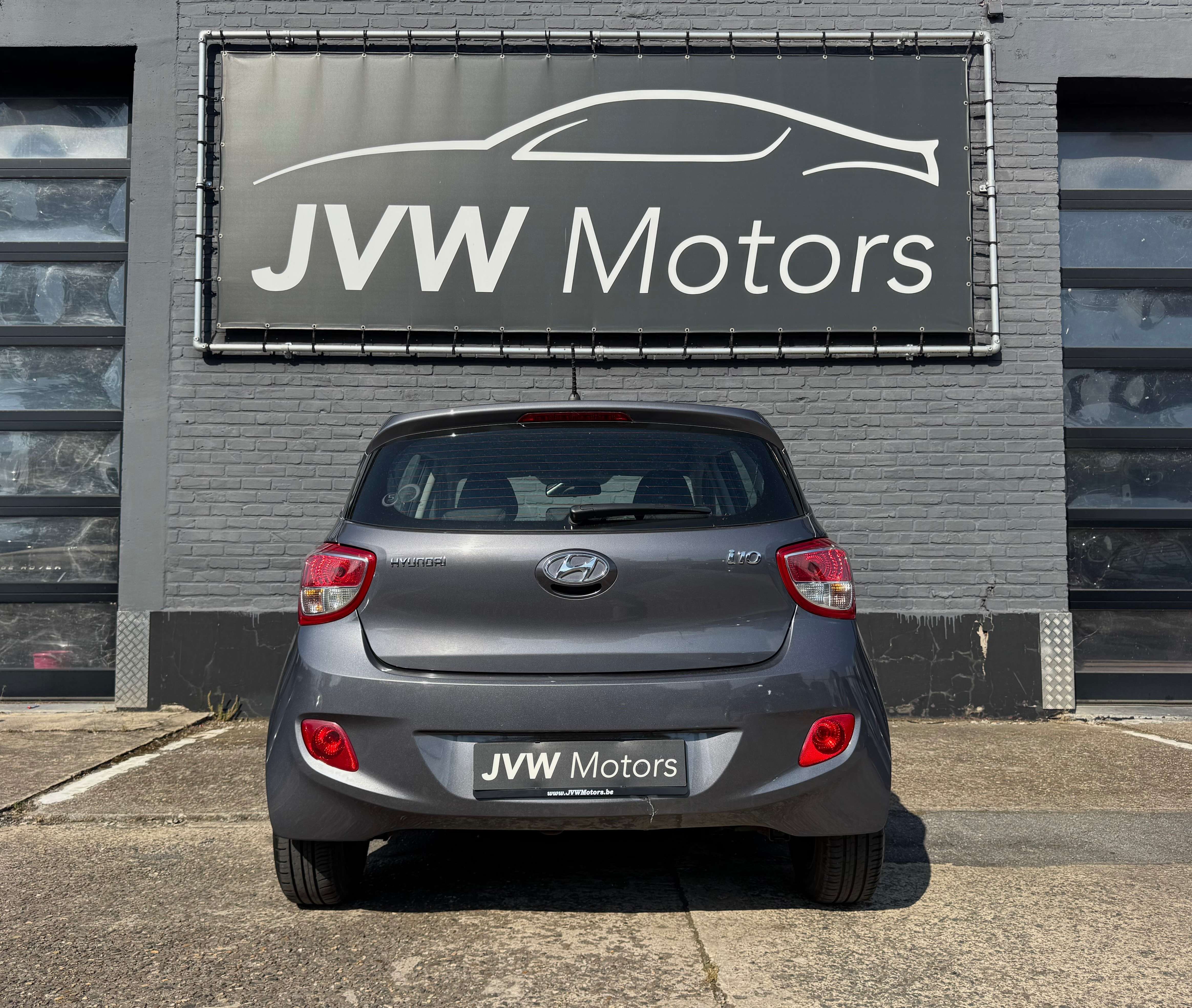 Hyundai i10 1.0i Automaat * Navi * Airco * 38.350 km * 12M Garantie