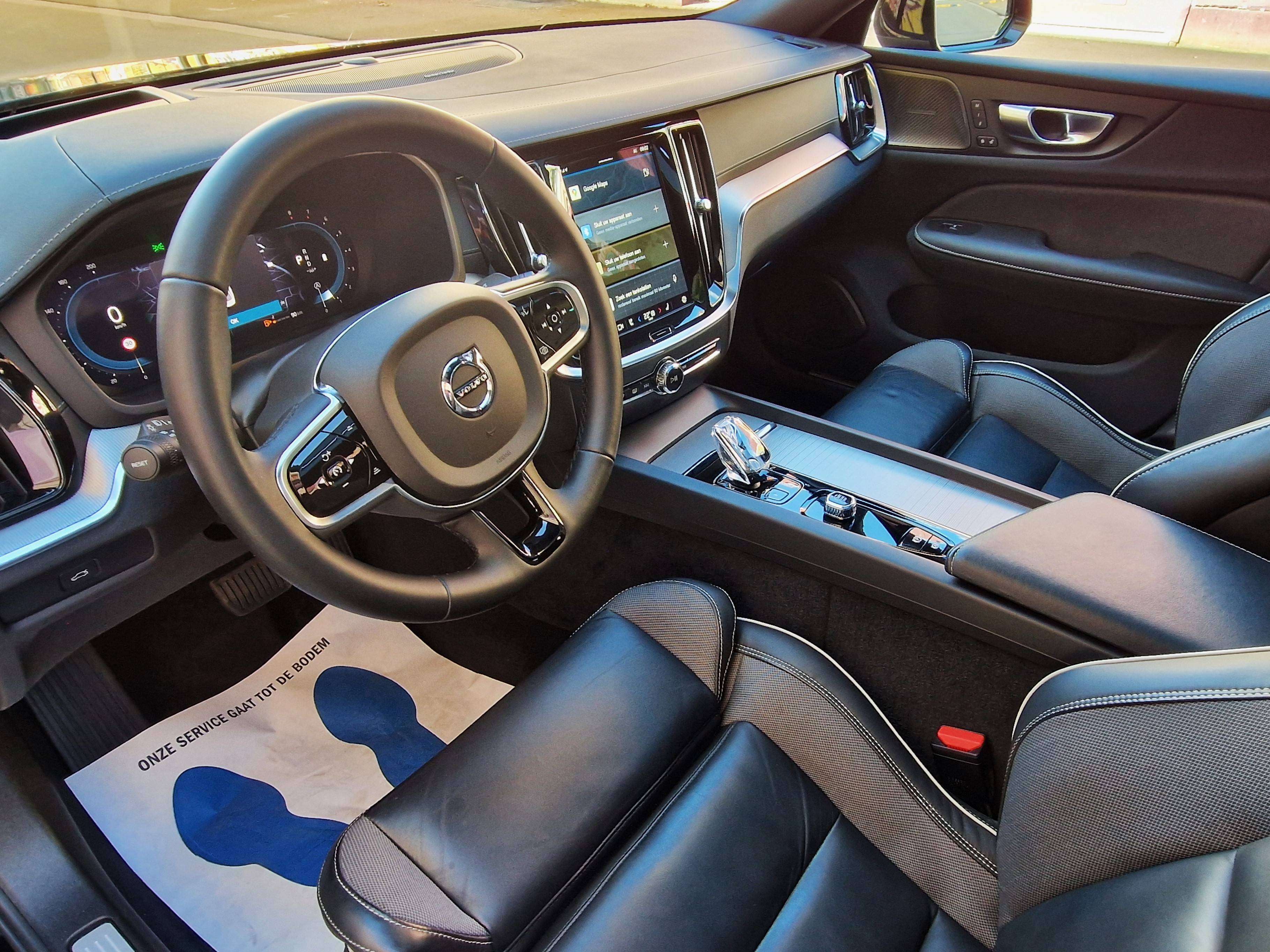 Volvo S60 S60 2.0 B5 MHEV Ultimate Dark