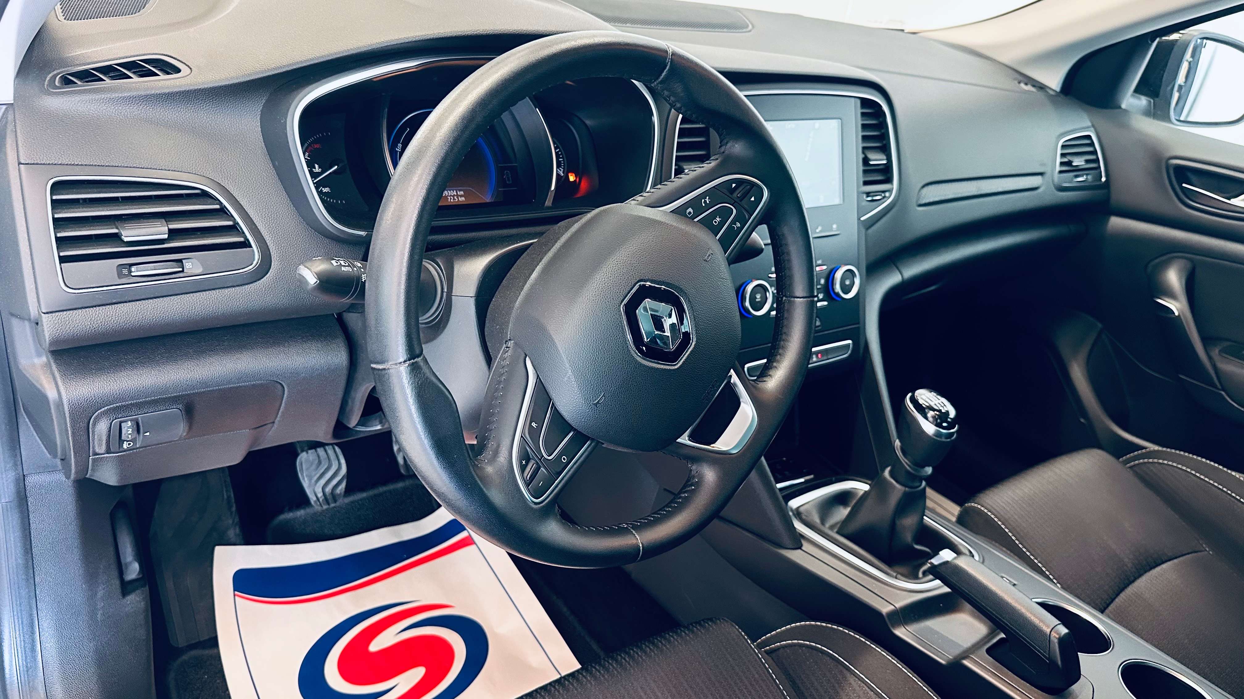Renault Megane 1.2 TCe *39.304KM* PDC CLIM BIZONE NAVI BLUETOOTH