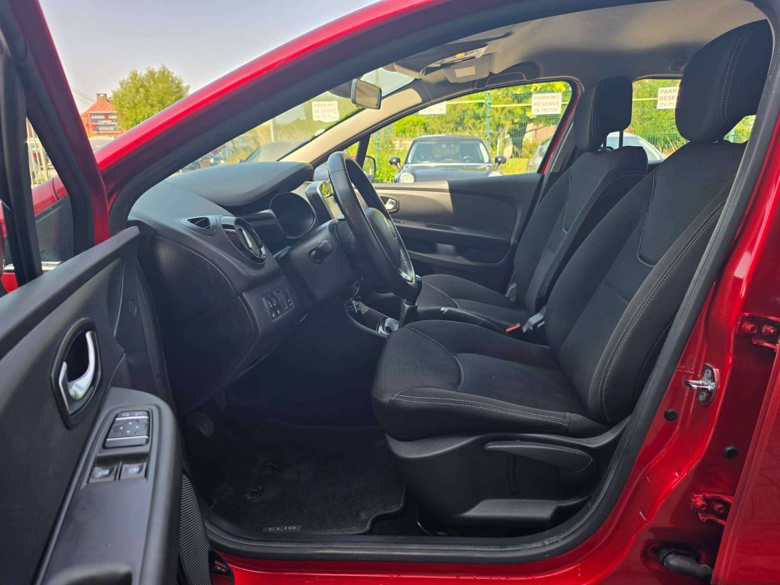 Renault Clio 🟢0.9 ESSENCE 76CV - GPS - AIRCO - CRUISE - CAPTEURS - 1ER PROPRIETAIRE