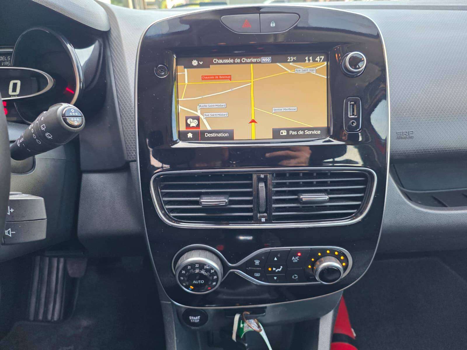 Renault Clio 🟢0.9 ESSENCE 76CV - GPS - AIRCO - CRUISE - CAPTEURS - 1ER PROPRIETAIRE