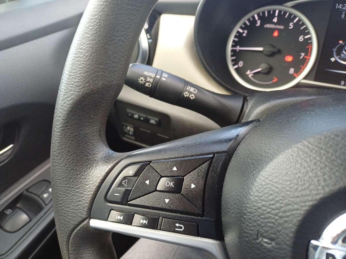 Nissan Micra ACENTA