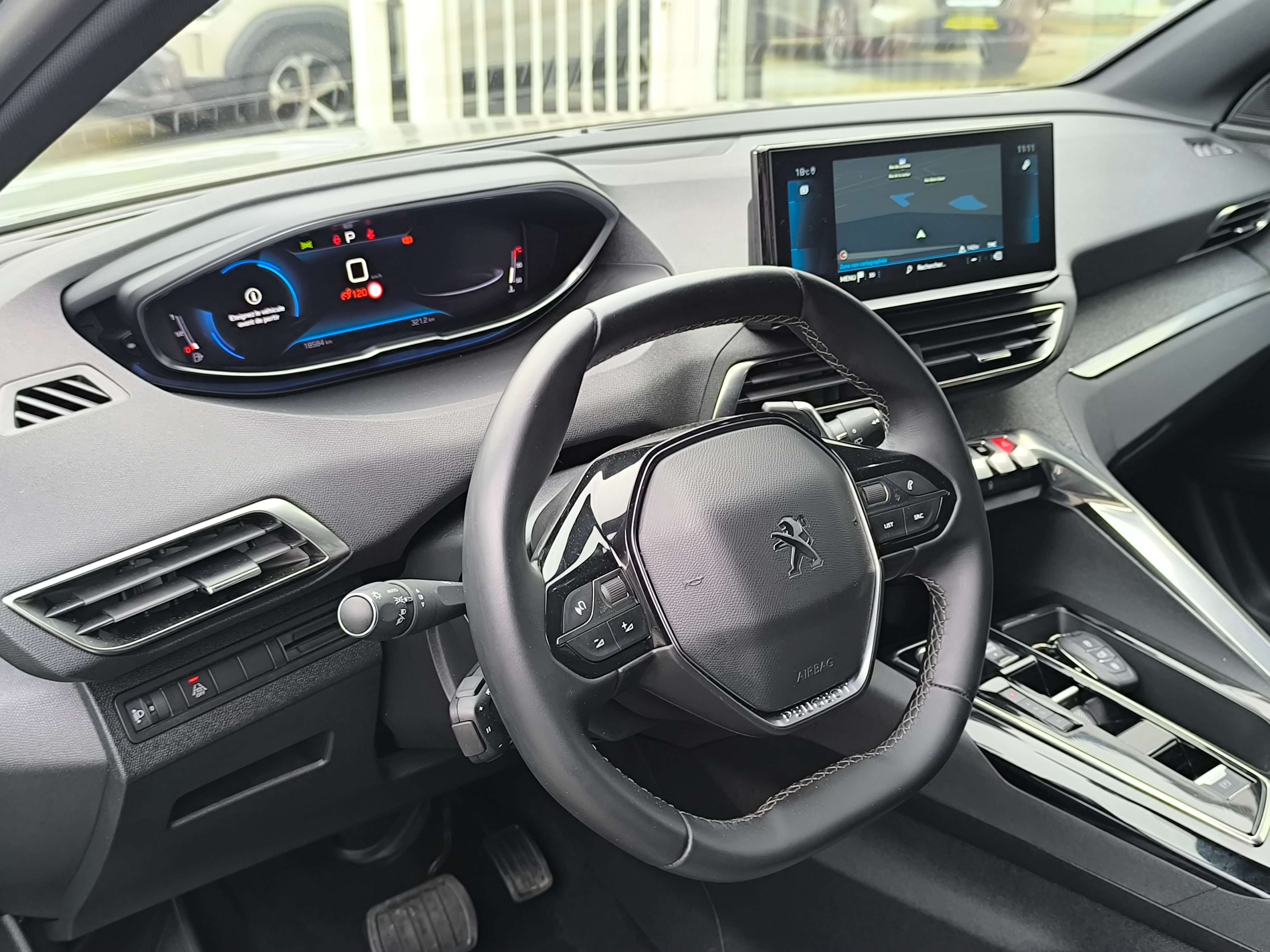 Peugeot 5008 1.2 ESSENCE Allure Pack CLIM GPS CAMERA 7 PLACES