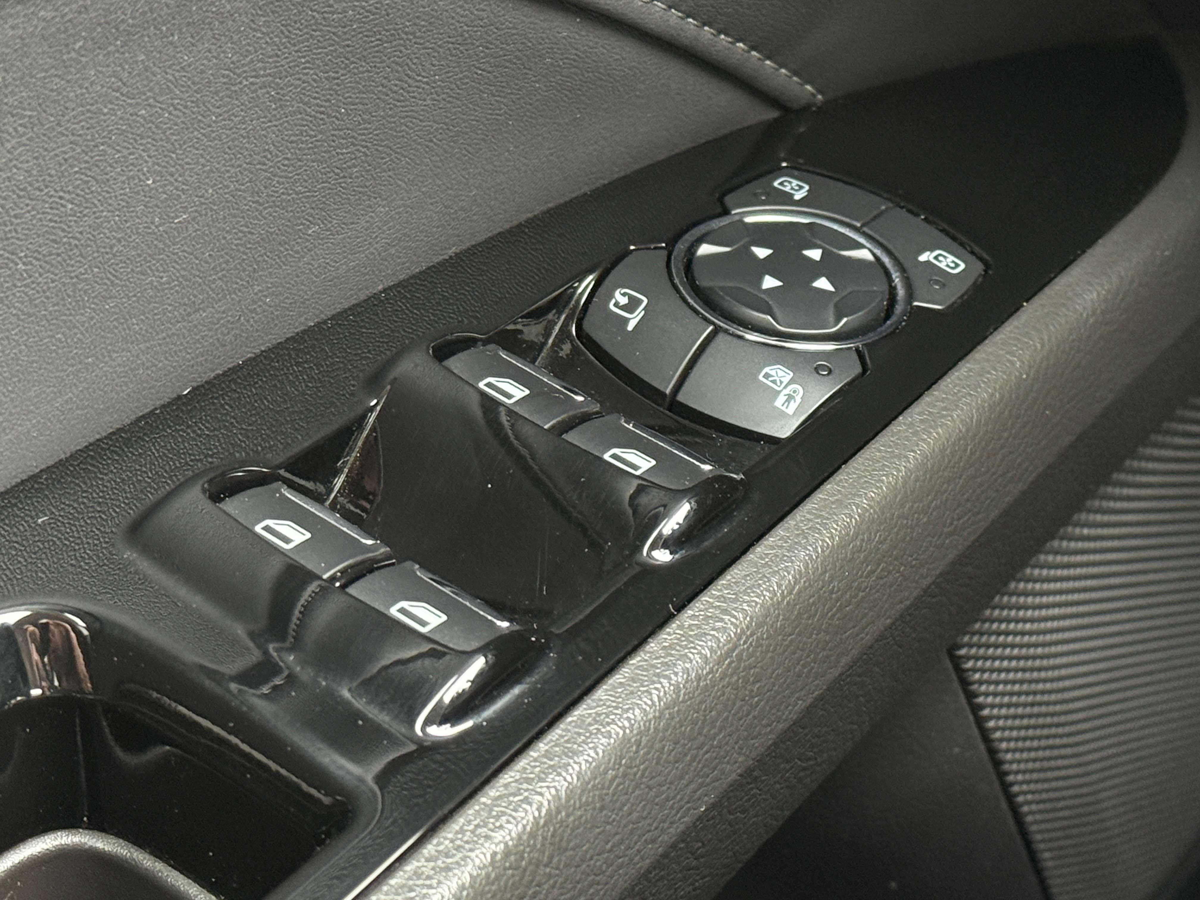 Ford Mondeo Mondeo SW 1.5 EcoBoost Titanium /Navi/Cuir/Pano/Led/Cam./Garantie/