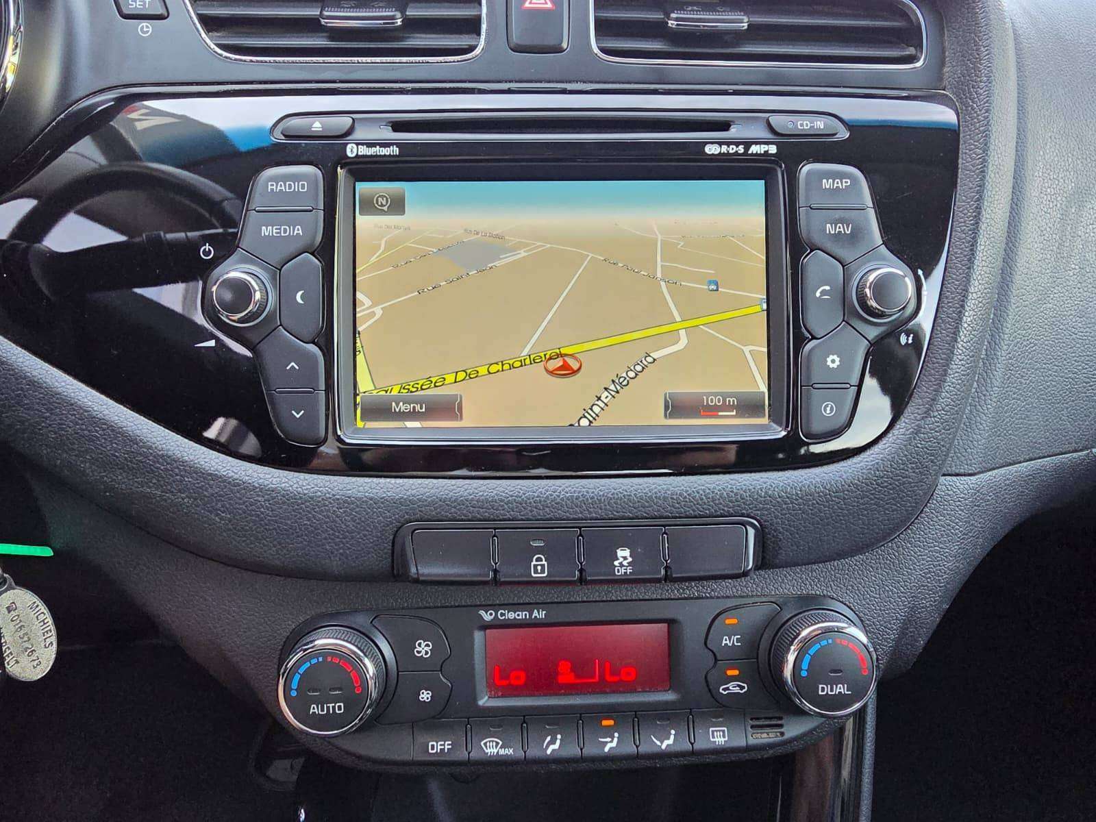 Kia Ceed / cee'd 🟢1.4 ESSENCE 101CV - GPS - ATT REMORQUE - CRUISE - GARANTIE 12 MOIS