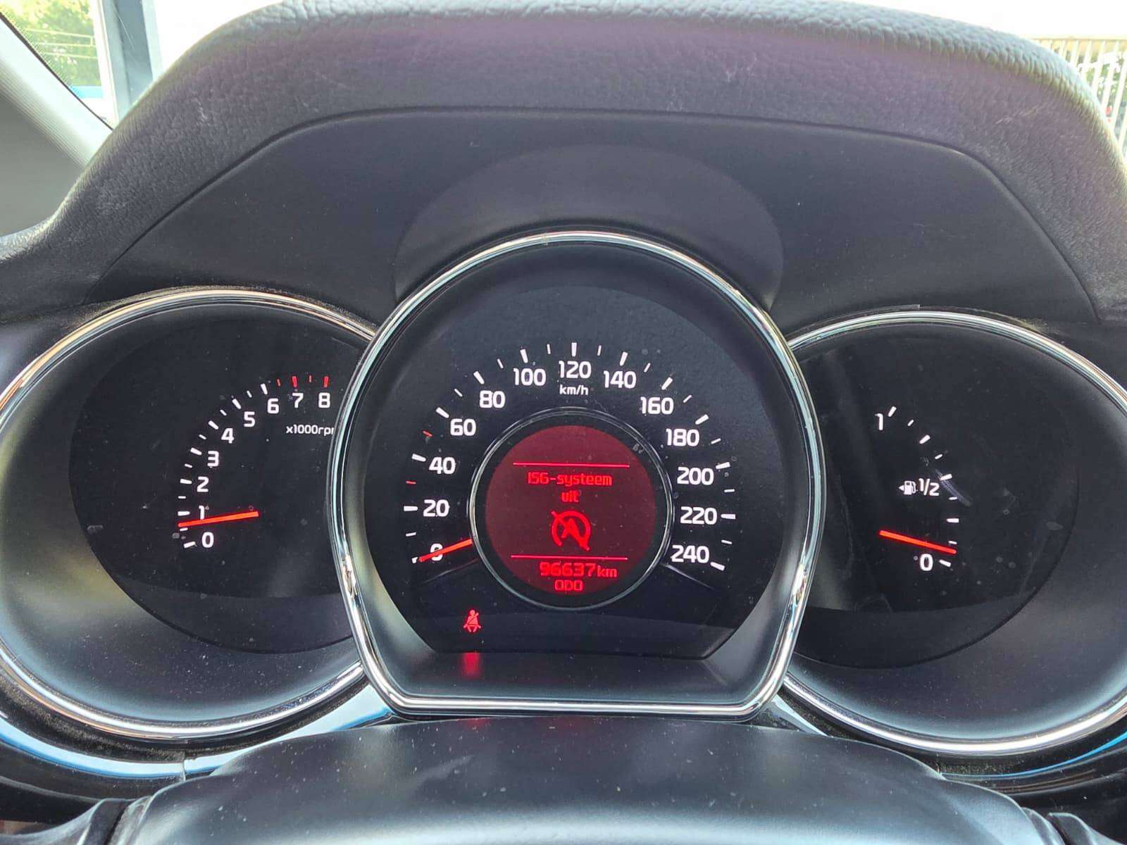 Kia Ceed / cee'd 🟢1.4 ESSENCE 101CV - GPS - ATT REMORQUE - CRUISE - GARANTIE 12 MOIS