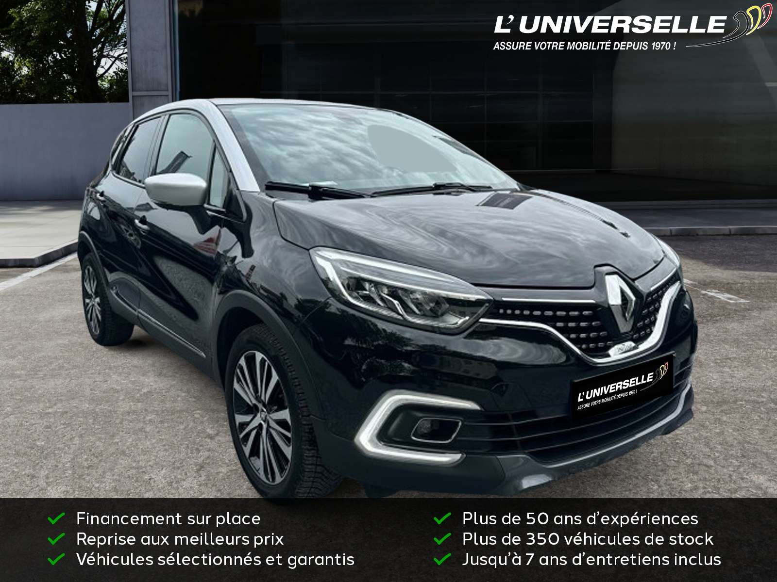 Renault Captur INITIAL PARIS
