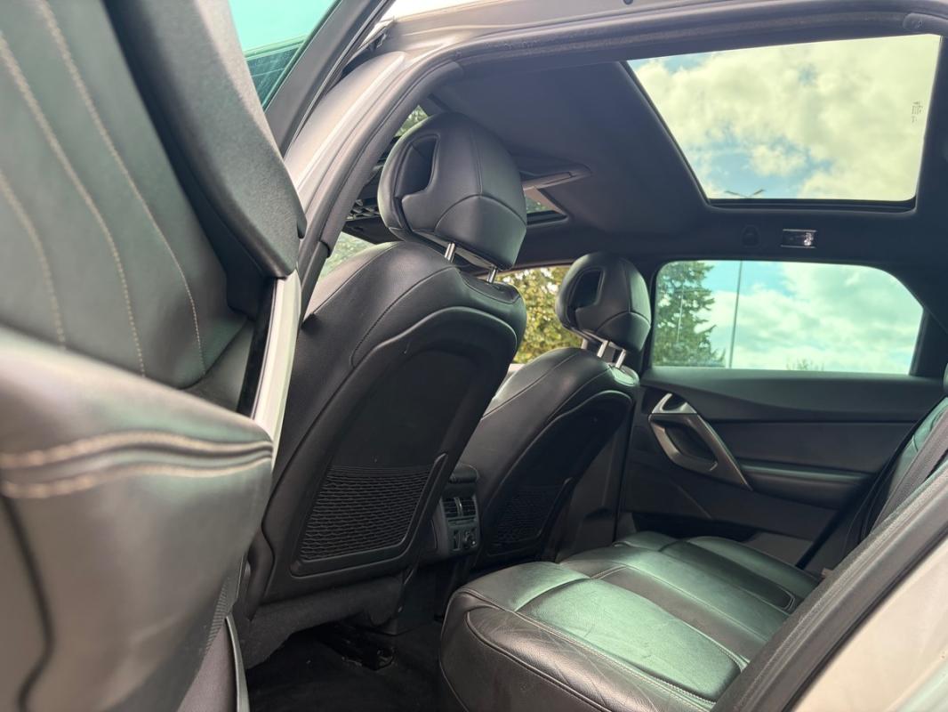 Citroen Ds5 2.0l HDI EMBRAYAGE NEUF CUIR MASSANT CHAUFFANT Toit Pano GPS Caméra Bluetooth