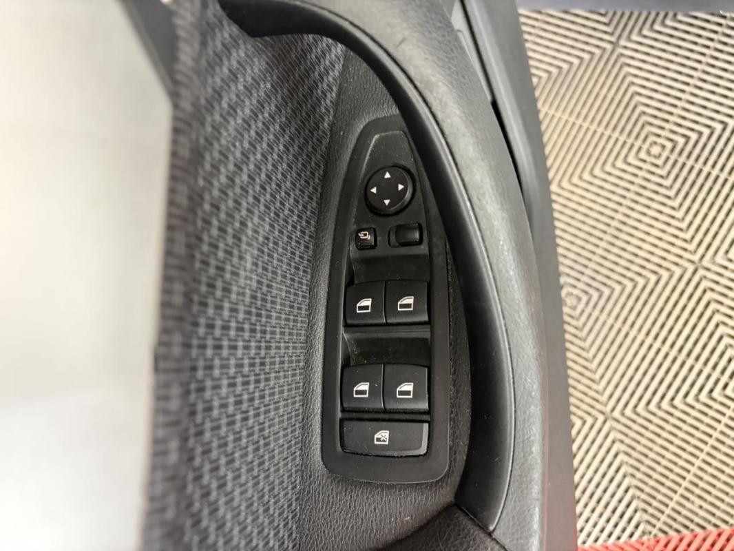 Bmw X1 sDrive 18d F48 Lounge PHASE 1 - ENTRETIEN BMW