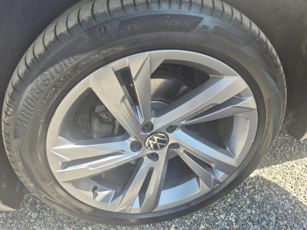 Volkswagen Tiguan 2.0 TDI 150 R-LINE DSG BVA