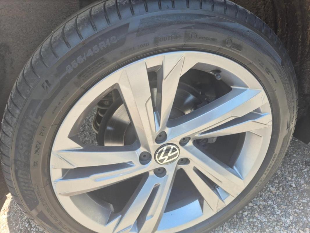 Volkswagen Tiguan 2.0 TDI 150 R-LINE DSG BVA