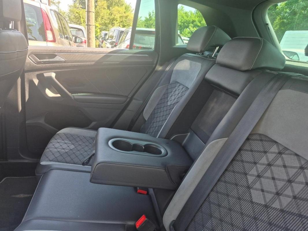 Volkswagen Tiguan 2.0 TDI 150 R-LINE DSG BVA