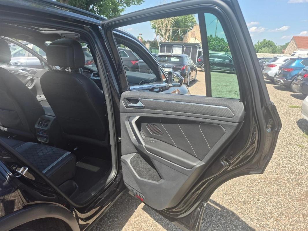 Volkswagen Tiguan 2.0 TDI 150 R-LINE DSG BVA