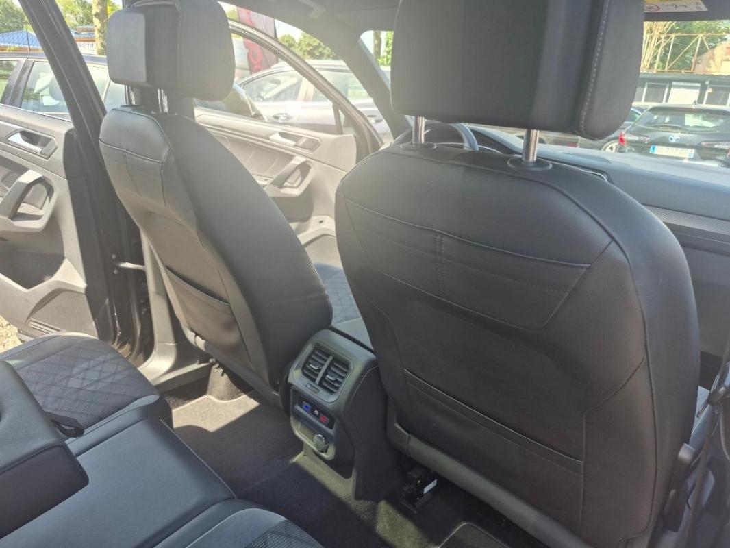 Volkswagen Tiguan 2.0 TDI 150 R-LINE DSG BVA