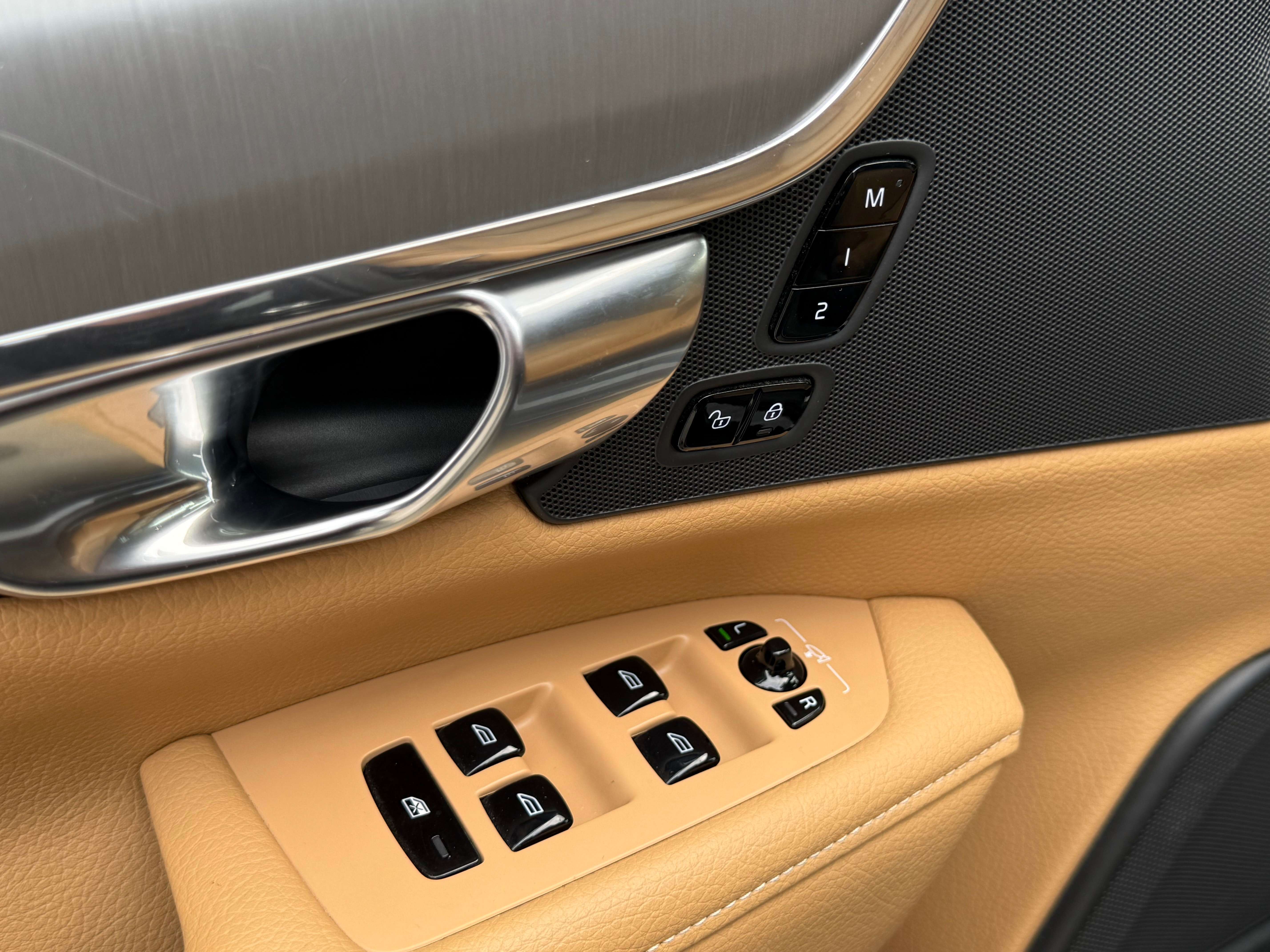 Volvo V90 2.0 D3 AUTO. DISTRO CAM360° COCKPIT FULL OP